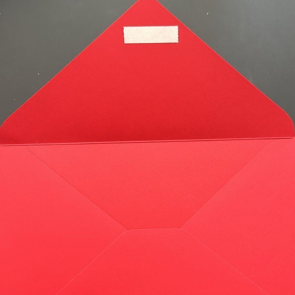 Red Gucci Envelopes 50 - Picture 5 of 6